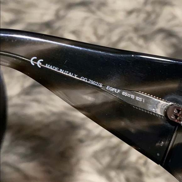 Donated - Authentic Gucci Women’s Sunglasses - Picture 8 of 8